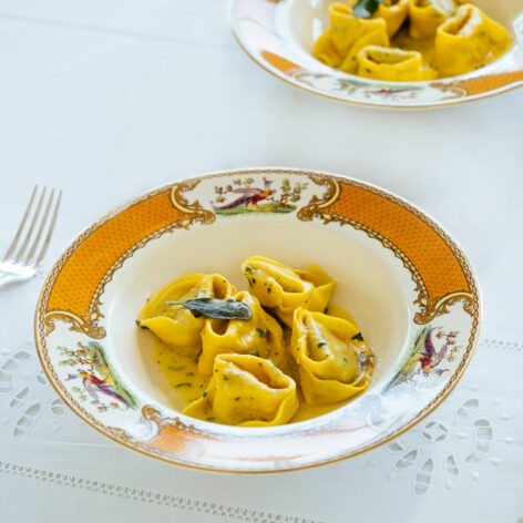 Slow Cooked Beef & Red Wine Tortelloni with Sage Butter Sauce Serves 1-2