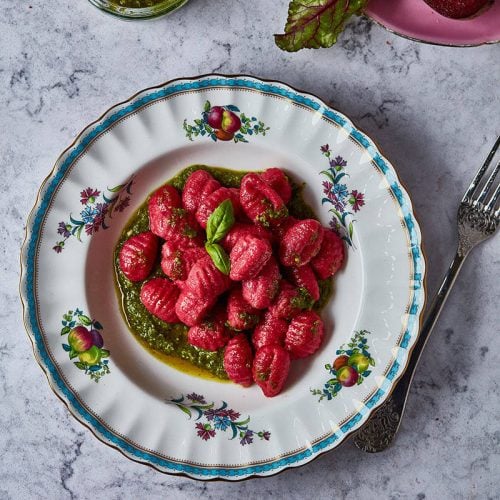 Beetroot-Gnocchi-Vegan-Pesto