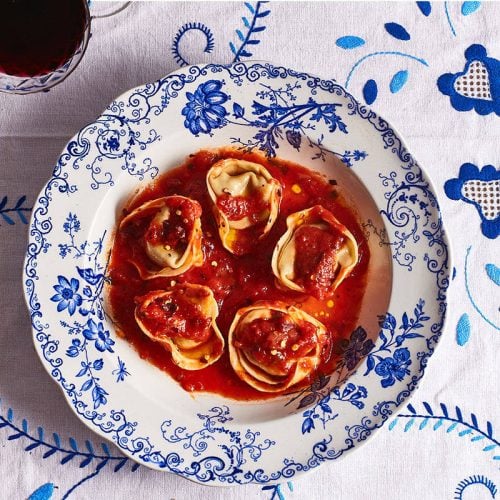 Pumpkin-Tortelloni-Tomato-Sauce