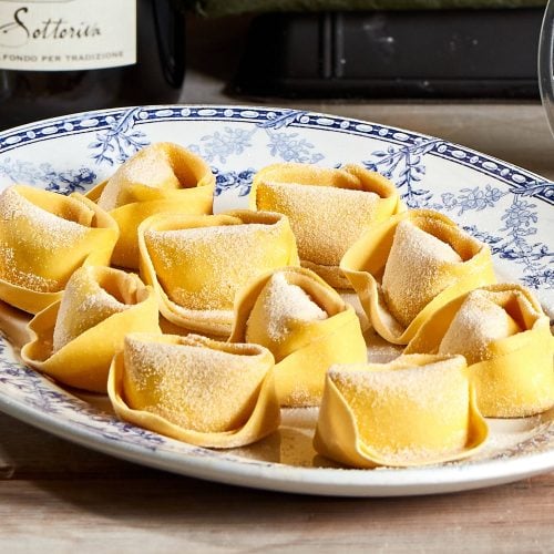 Burrata & Black Truffle Tortelloni (250g & 1kg)